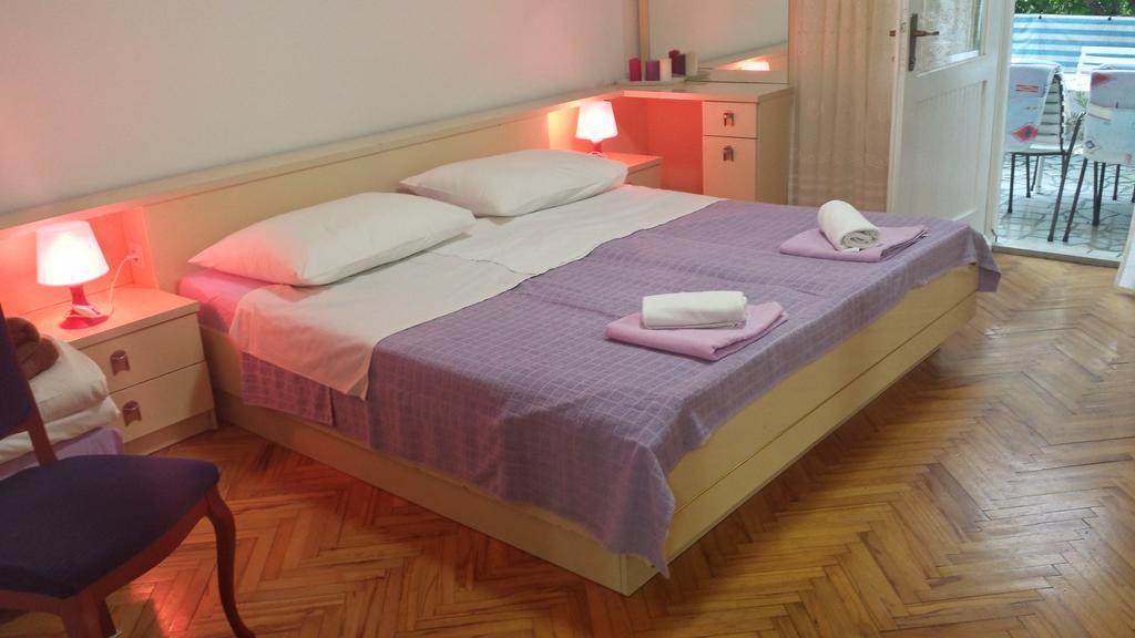 Apartments Paco & Bony Lovran Quarto foto